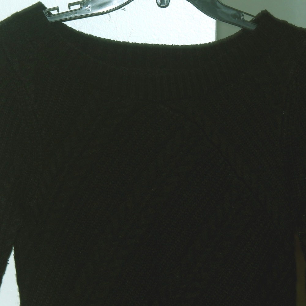Black Short Sleeve long Sweater